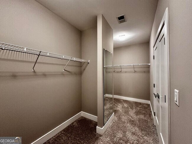 Building Photo - 207 Bellehaven Pl