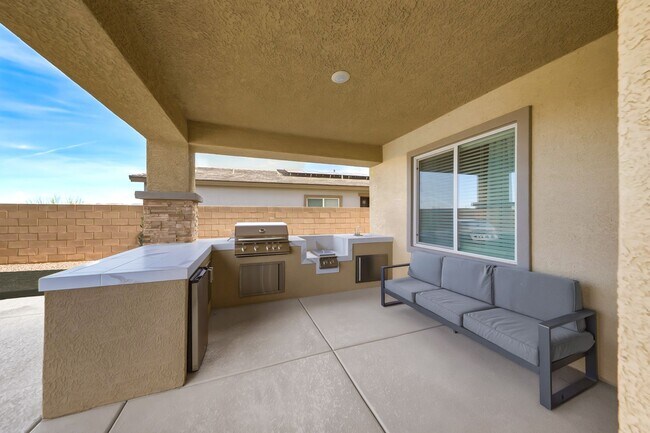 Building Photo - 2023-Built Liberty Floorplan-NEXT-GEN Suite w/3338 sq ft living space w/5 BR’s, 4 1/2 BA's, 3 car...