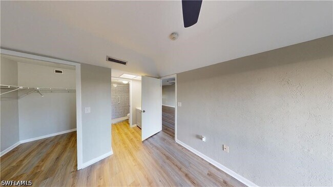 Building Photo - 2231 East 5th Street