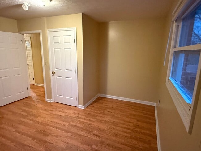 Building Photo - Updated 4BR Home with Finished Basement & Level Yard