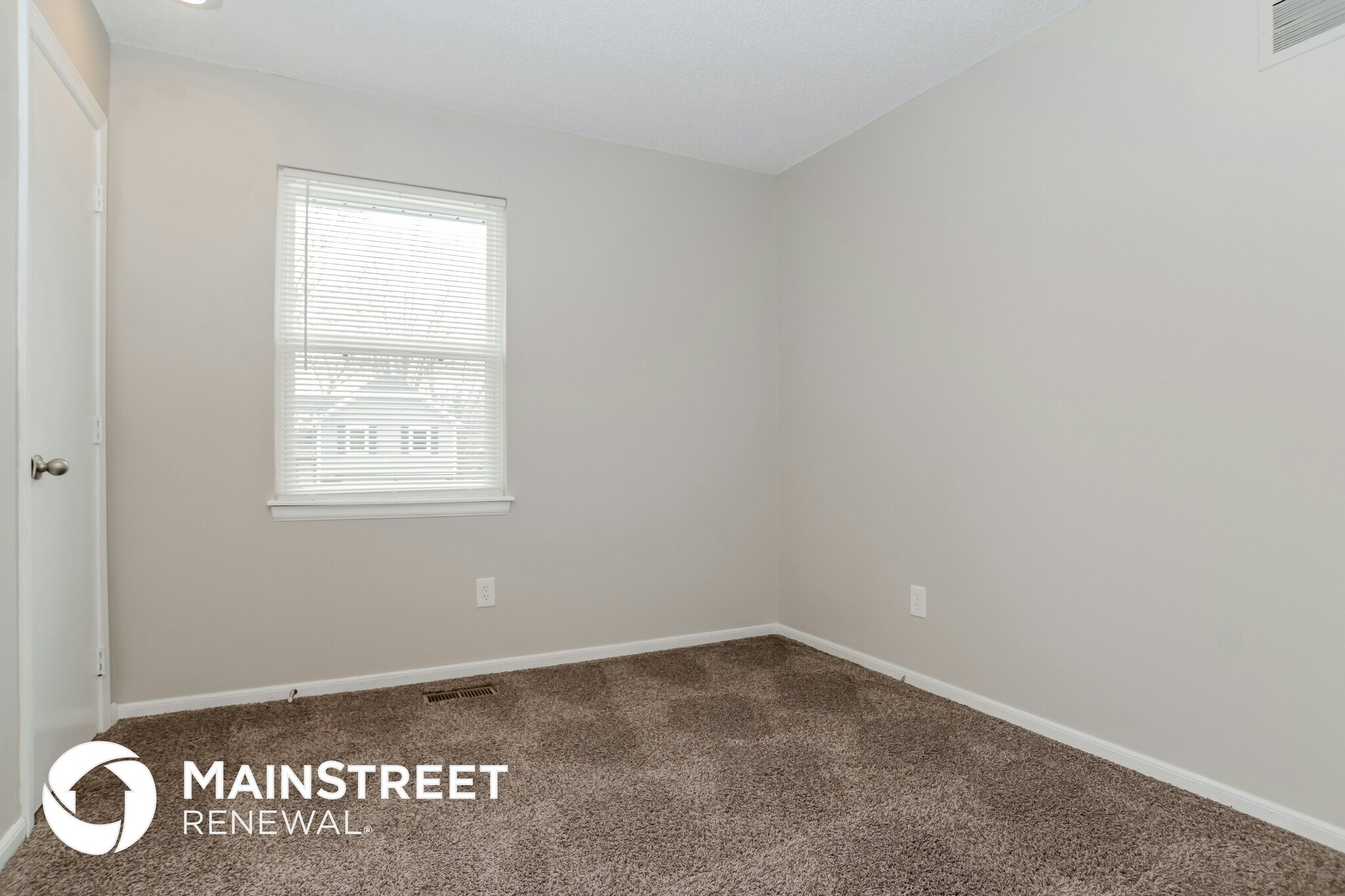 Building Photo - 15009 S Wyandotte Dr