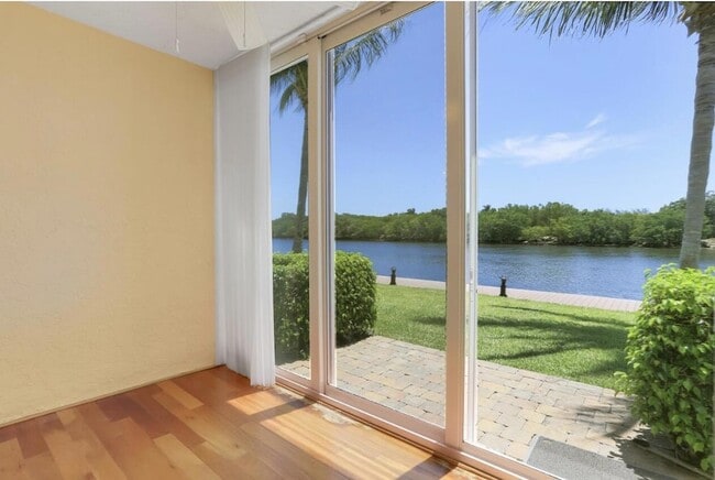 Building Photo - 1061 Kokomo Key Ln