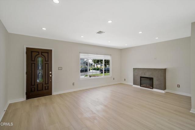 Building Photo - 708 Arden Ave