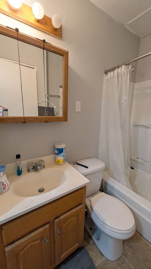 Building Photo - Allston 2 bed!!