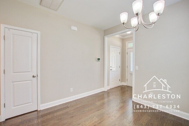 Building Photo - 135 Fulmar Pl
