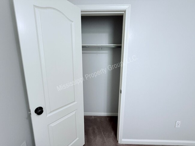 Building Photo - 3BR/2.5BA For Rent