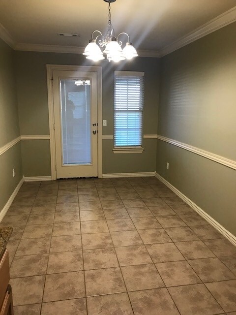 Building Photo - 282 Copper Oaks Dr