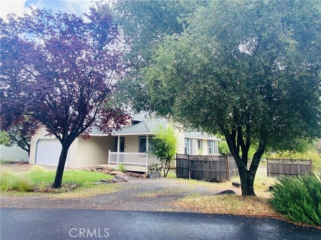 Building Photo - 16506 Ridgecrest Ct