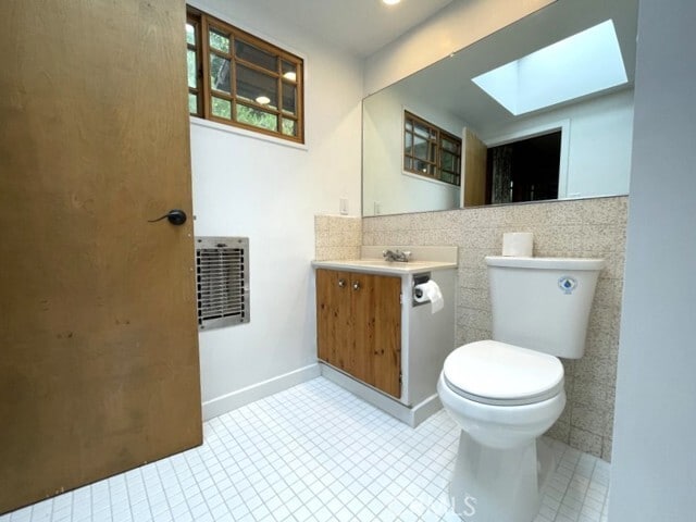 Building Photo - 1330 Ximeno Ave