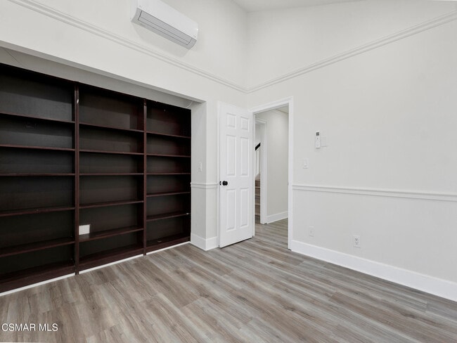 Building Photo - 3811 Lake Harbor Ln