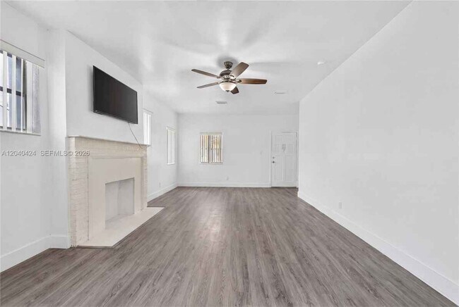 Building Photo - 1168 NW 30th St