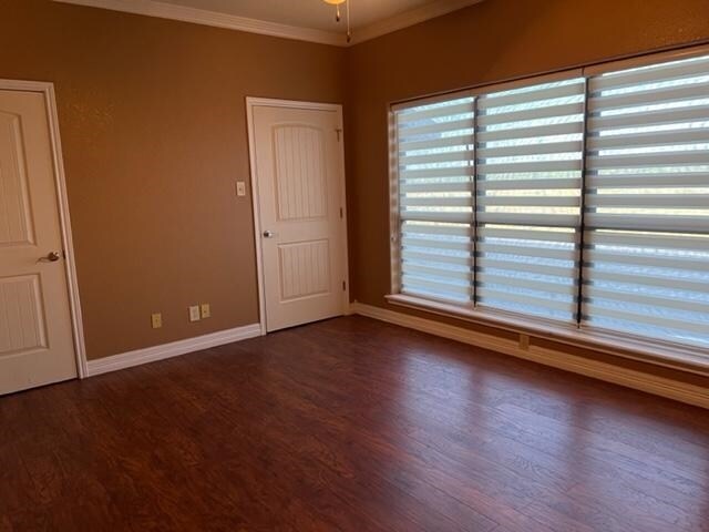 Building Photo - 1609 Saldana Ave
