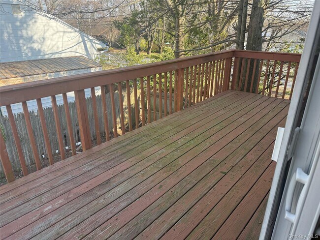 Building Photo - 53 King Rd