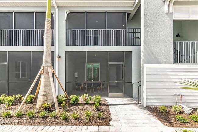 Building Photo - 12520 Galapagos Ct