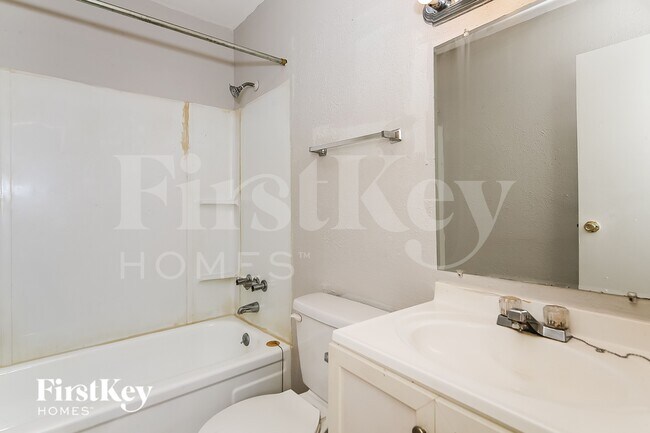 Building Photo - 4110 Mellis Dr