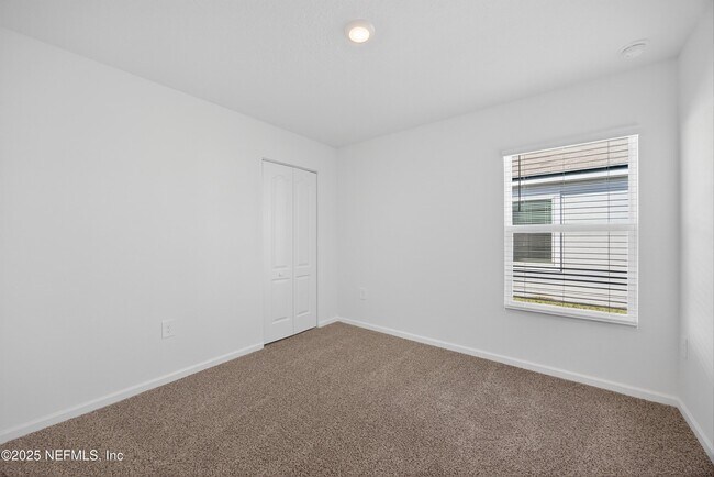 Building Photo - 1347 Little Heron Pl