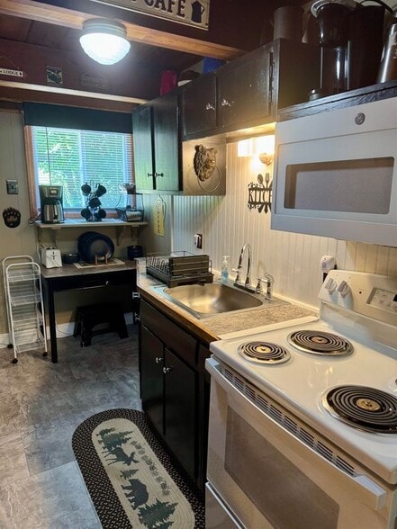 Building Photo - 41 Millers