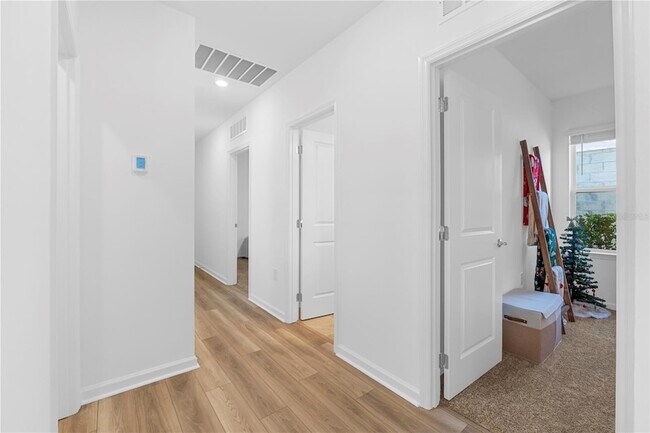 Building Photo - 44148 Kelly Dr