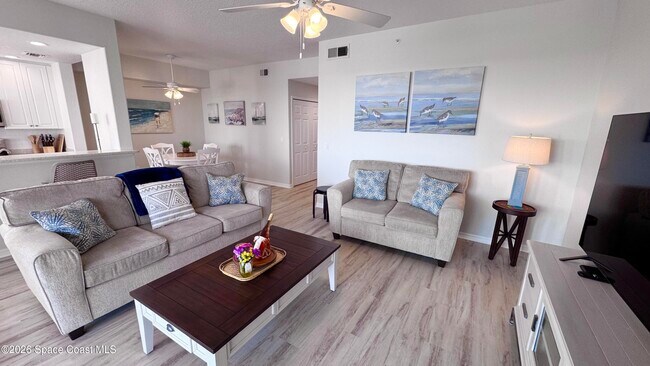 Building Photo - 6828 Toland Dr