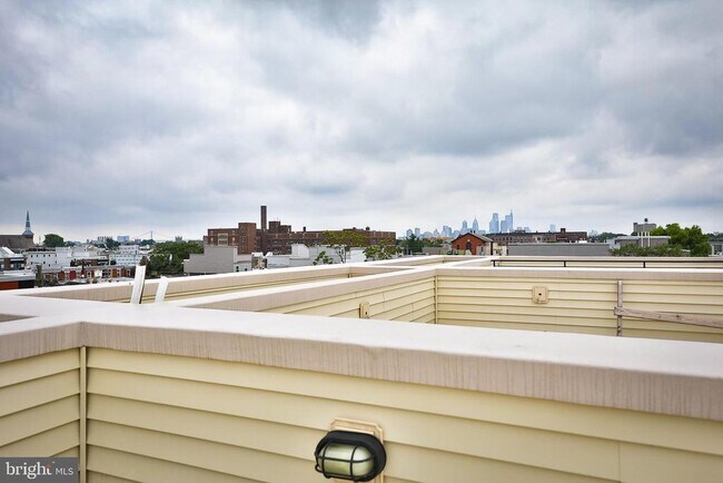 Building Photo - 2608 Braddock St