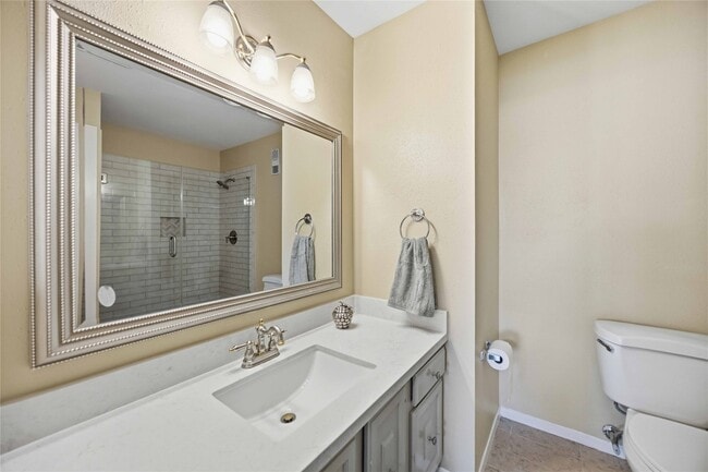 Building Photo - 10336 Briar Forest Dr
