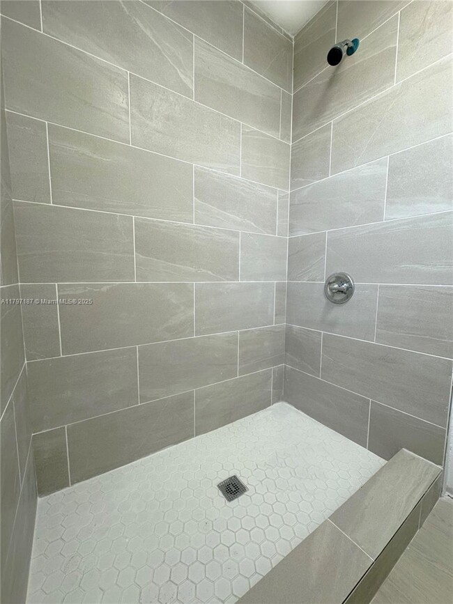 Building Photo - 5958 NW 29th Pl