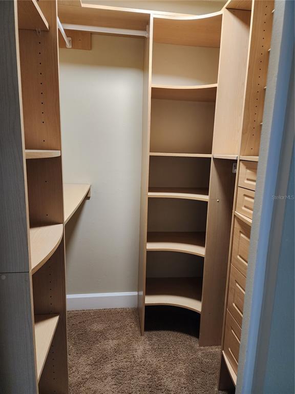 Building Photo - 1856 Woodhaven Cir