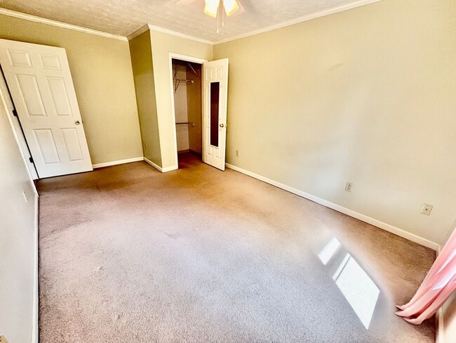 Building Photo - 3 Bedroom Home in Danville!