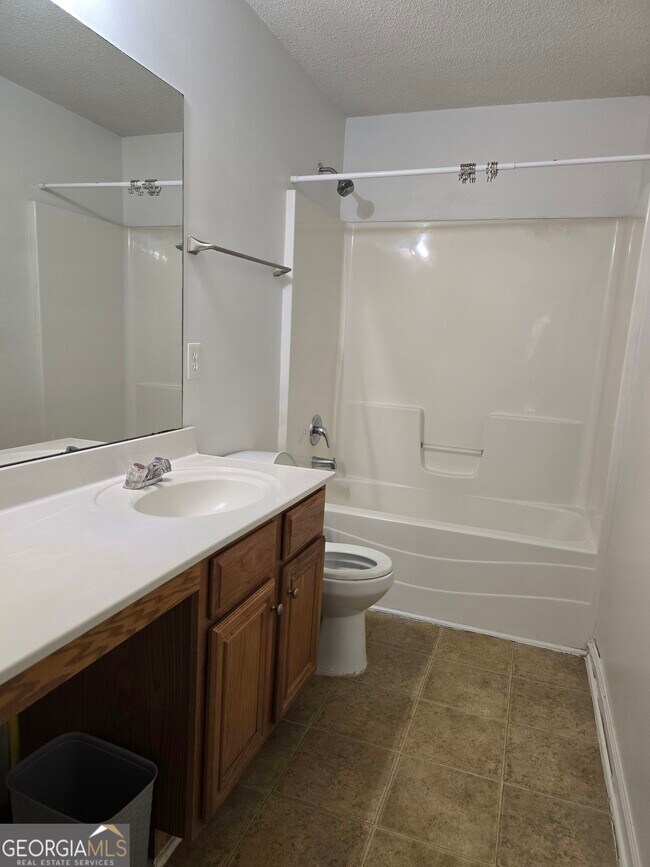 Building Photo - 5195 Miller Woods Trail