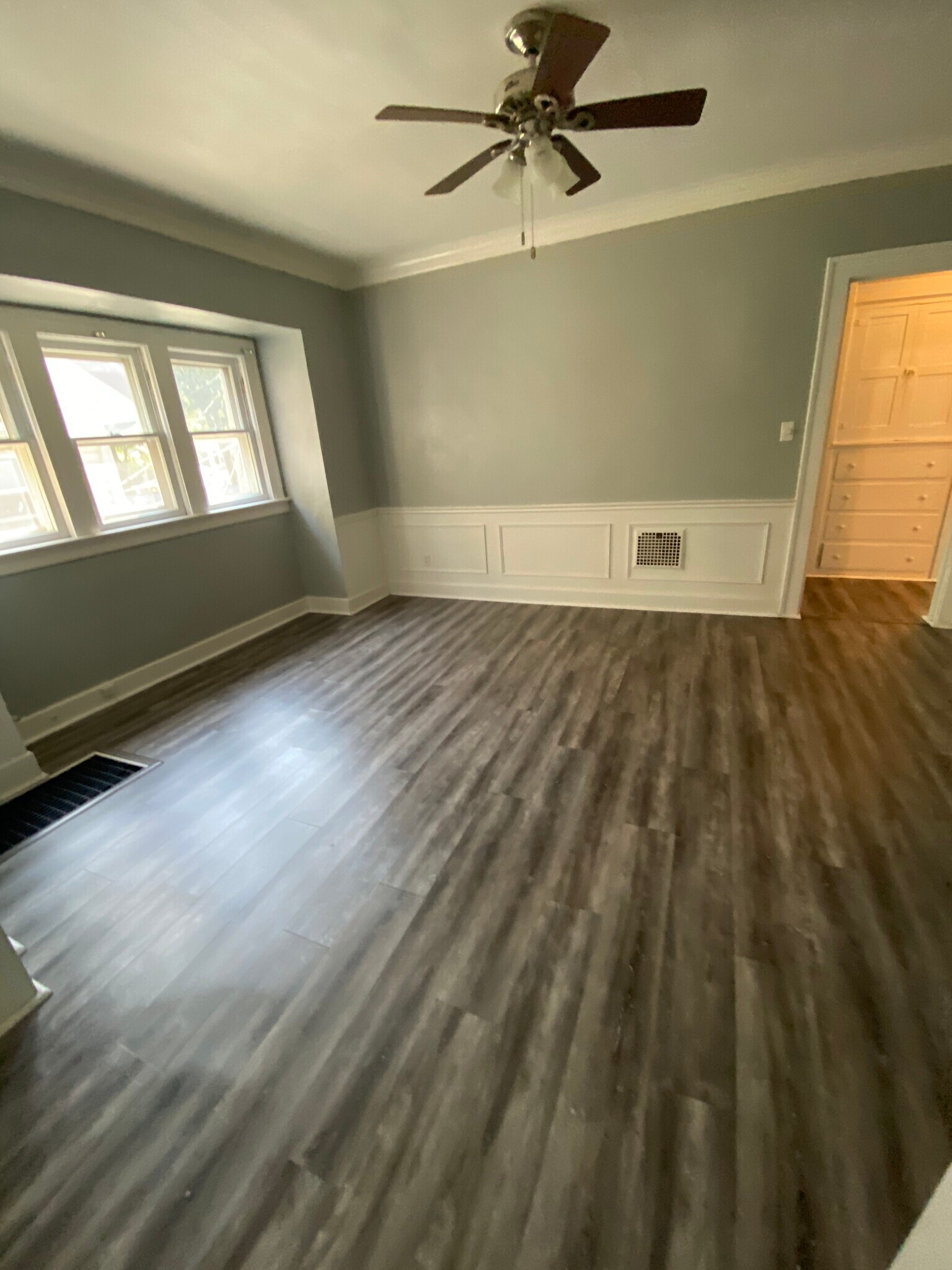 Building Photo - 4205 Overland Pky