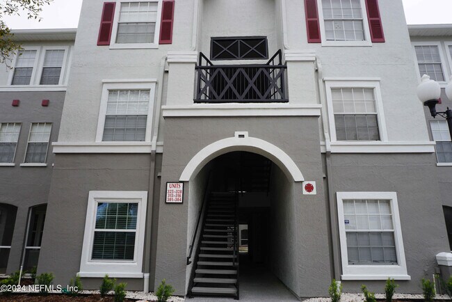 Building Photo - 3591 Kernan Blvd S