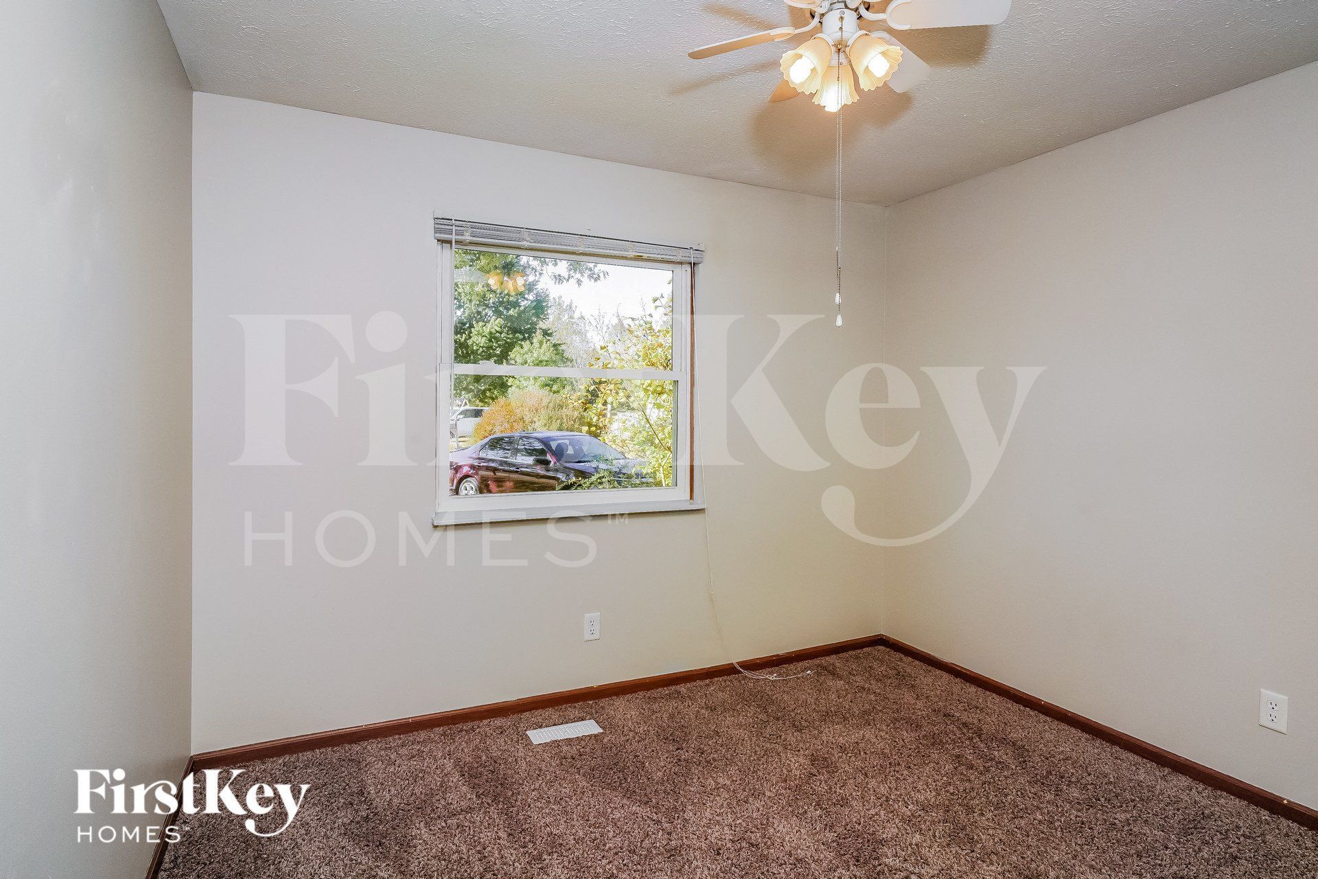 Building Photo - 8631 Pleasant Creek Ct