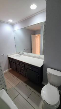 Building Photo - 2409 Leon St