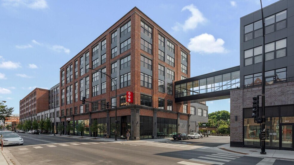 Building Photo - 2480-2522-2522 N Milwaukee Ave