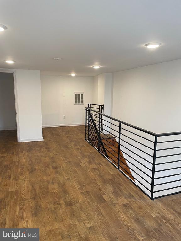 Building Photo - 5229 Westminster Ave