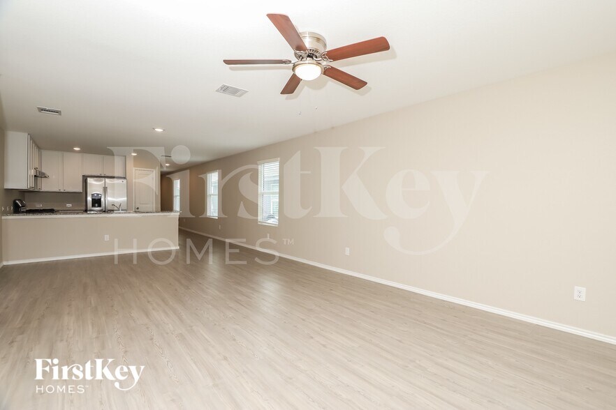 Building Photo - 7275 Plow Run