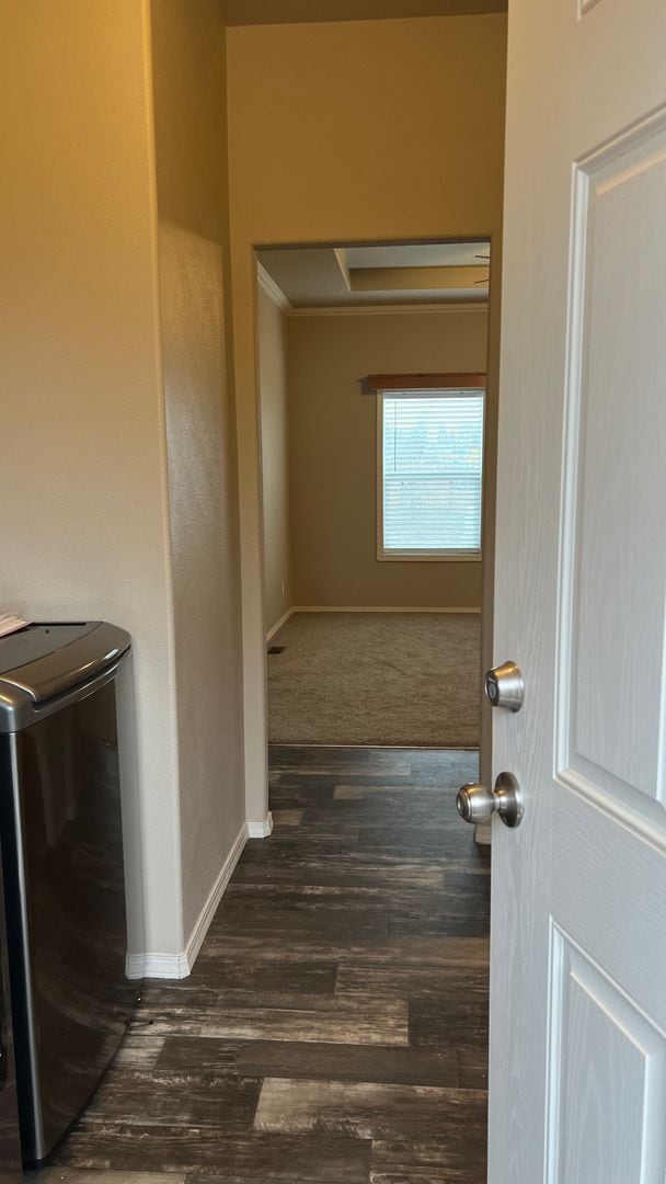 Building Photo - Newer Manufactured home  Paradise Location...