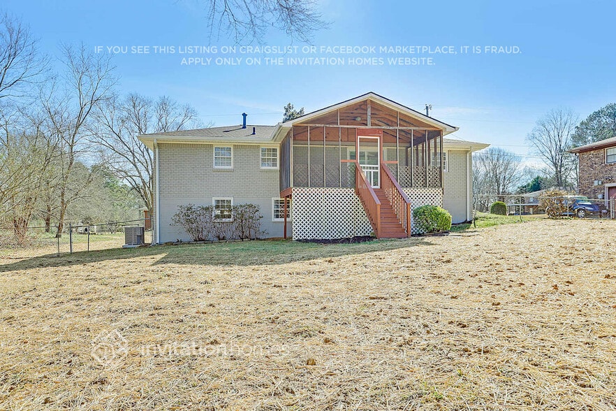 Building Photo - 2280 Sherwood Pl SW