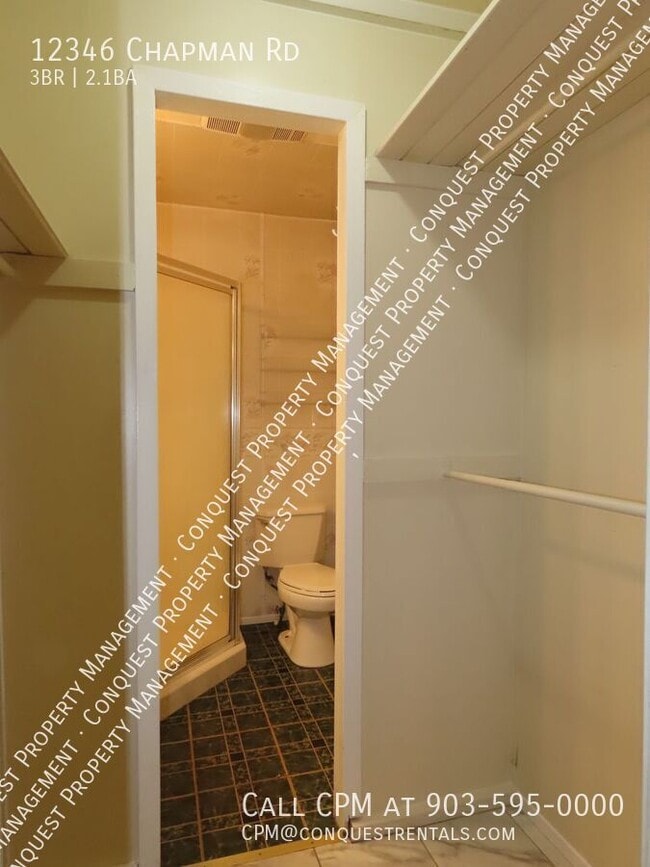 Building Photo - 12346 Chapman Rd