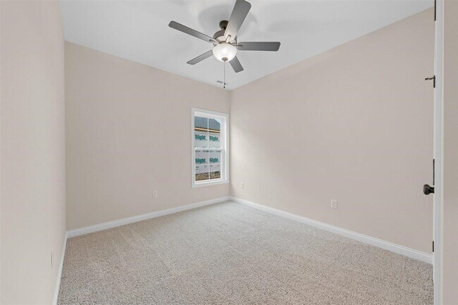 Building Photo - 849 Sheldrake Ln