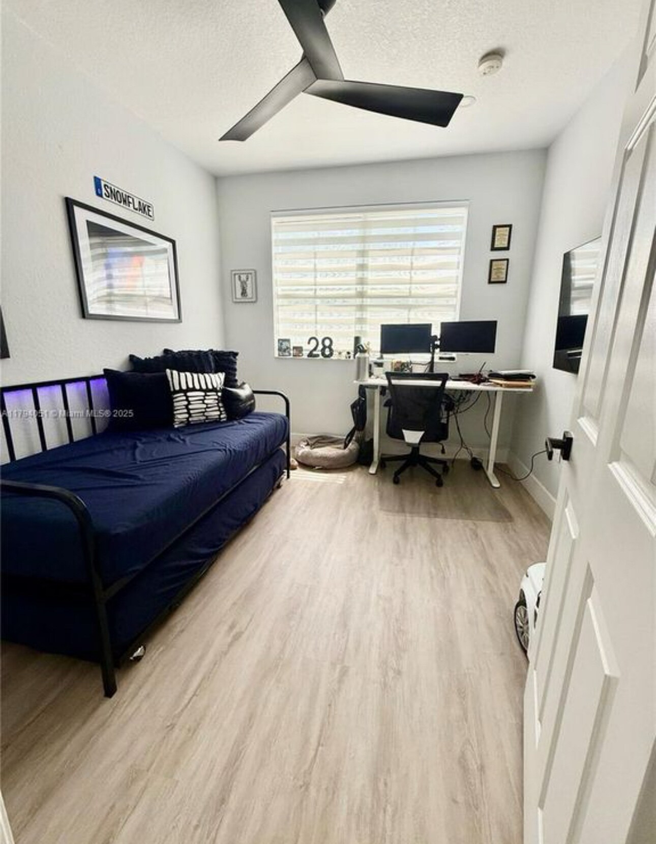 Bed room 1st floor - 1481 SE 25th Ter
