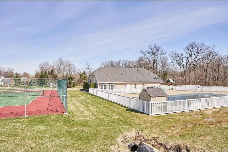 Building Photo - 9786 Emerald Ridge Ave NW