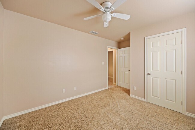 Building Photo - 6914 County Rd 1215