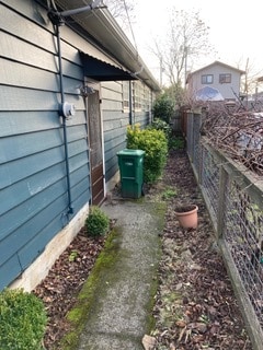 Building Photo - 6124 NE Multnomah St