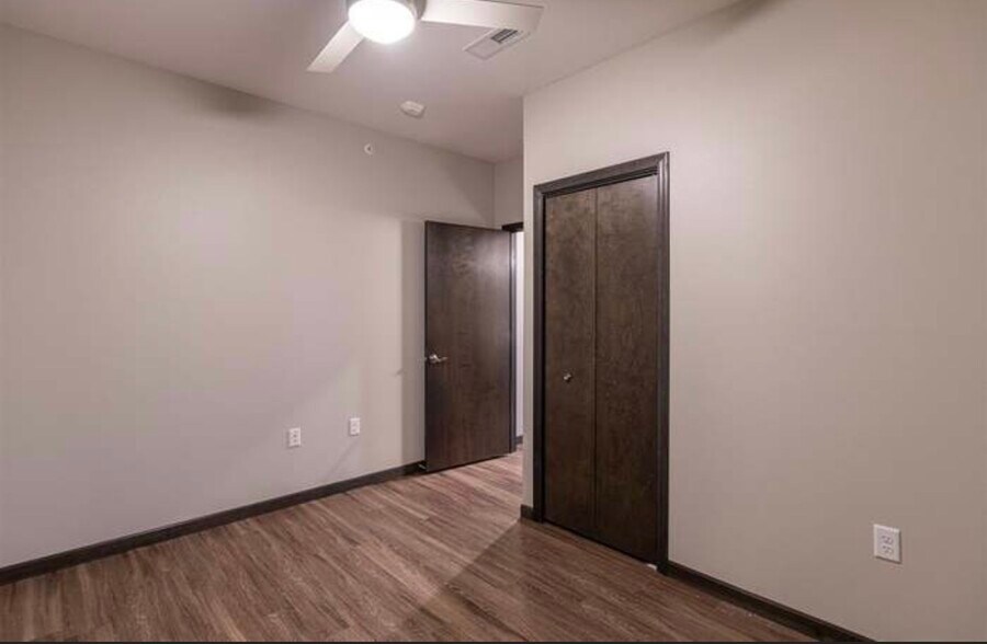 Building Photo - 2869 Spring Rose Cir
