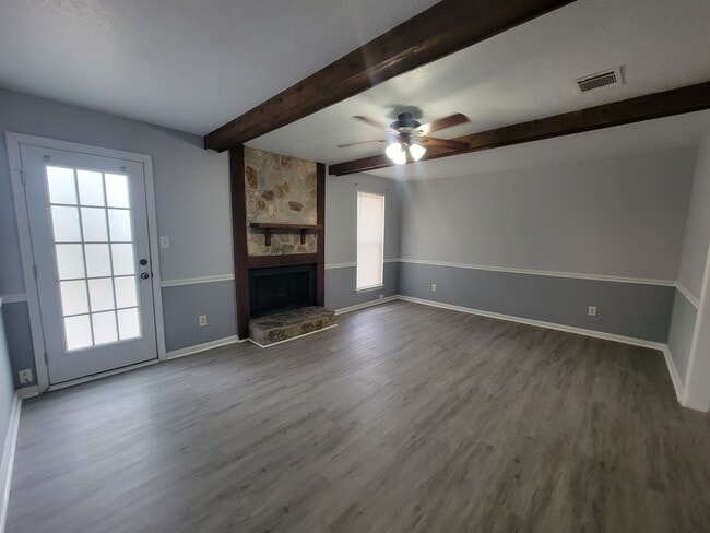 Building Photo - Evanston - Columbia County