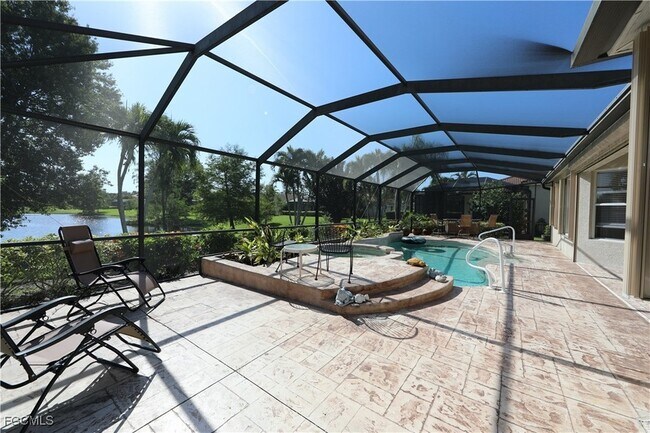 Building Photo - 15022 Balmoral Loop