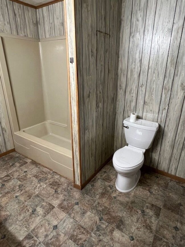 Building Photo - Adorable 2B/2B Home Available