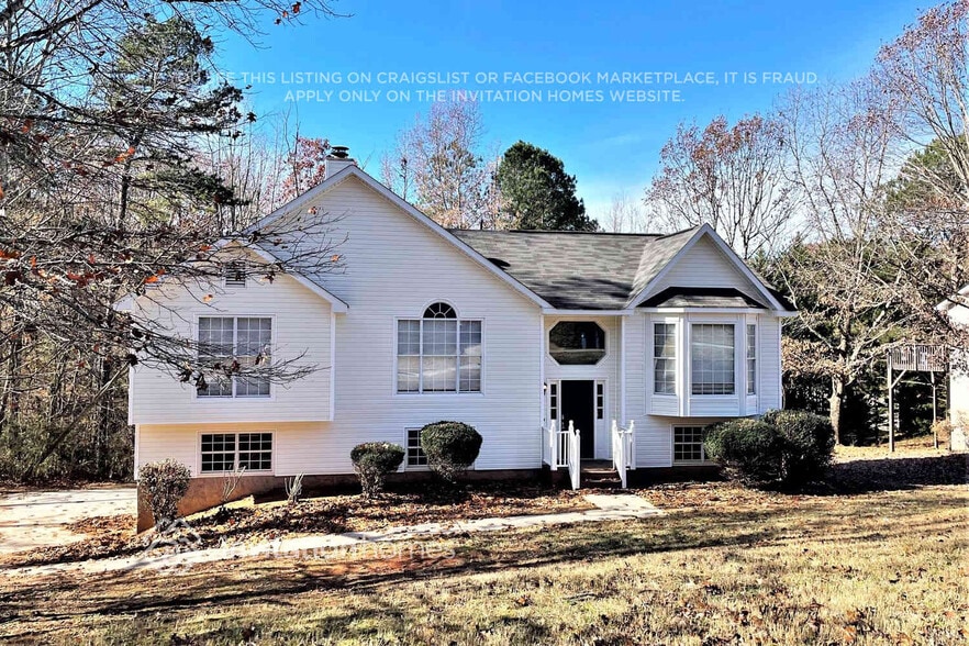 Primary Photo - 3517 Willow Tree Cir