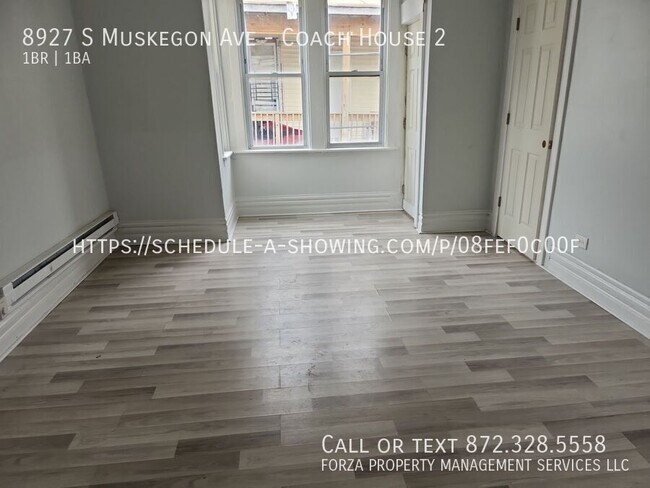 Building Photo - 8927 S Muskegon Ave